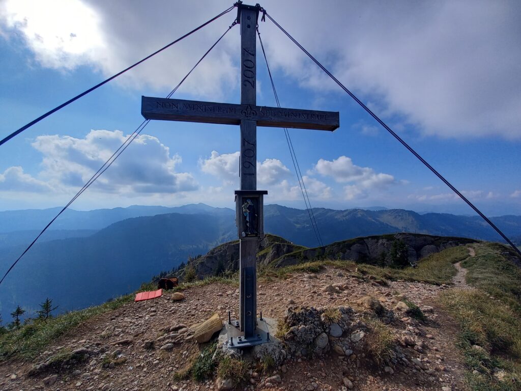 Nagelfluhkette Tour: Gipfelkreuz Gündleskopf